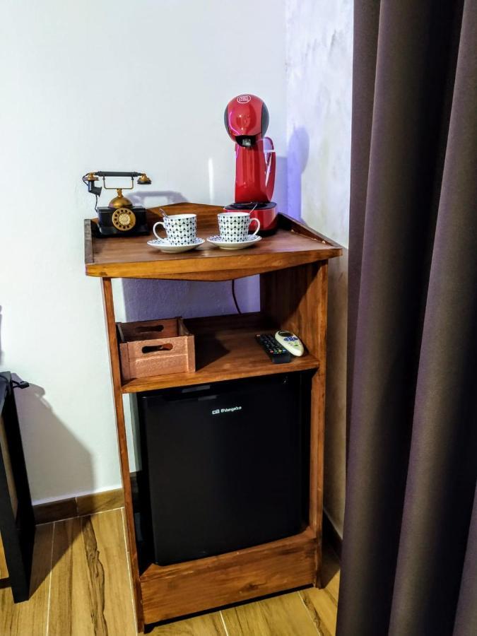 Hostal Restaurante La Mancha Ruidera Bagian luar foto