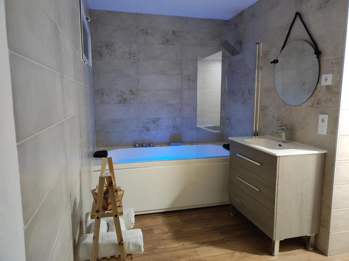 Hostal Restaurante La Mancha Ruidera Bagian luar foto