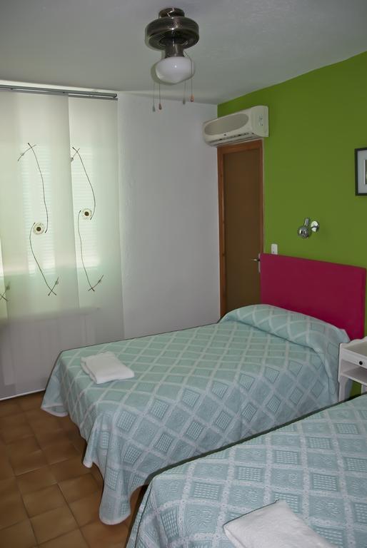 Hostal Restaurante La Mancha Ruidera Ruang foto